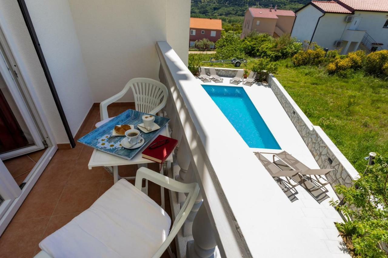 Bed&Breakfast Došen III Baška Exterior foto